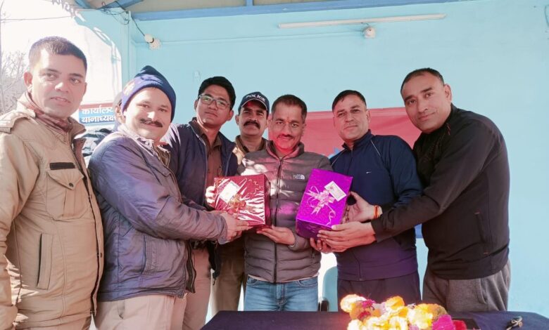 Farewell to police station chief Thatyud on transfer honored