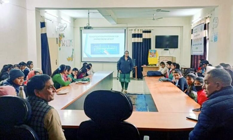 One day awareness program under Devbhoomi and Entrepreneurship Development Scheme in College Thatur