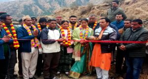 Big gift from the efforts of Dhanaulti MLA Asphaltization of Bangsheel Moldhar road started copy