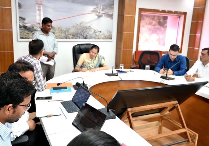 31 problems were raised in the public hearing the District Magistrate gave instructions for immediate solution