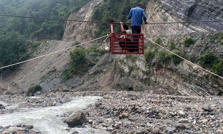 Trolley installation work on Chifaldi Gadera completed villagers expressed gratitude